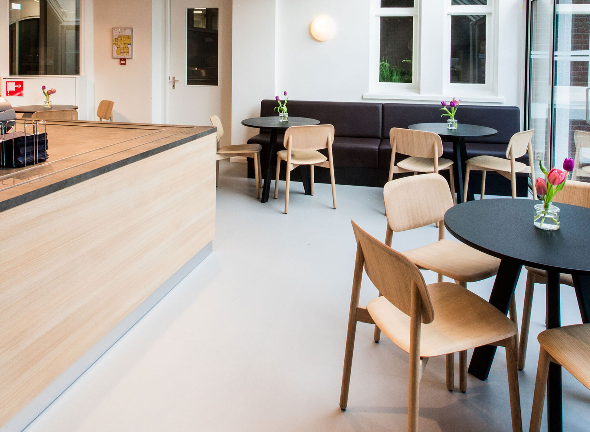 Zakelijk interieurontwerp restaurant aveleijn in Borne - Foto 5