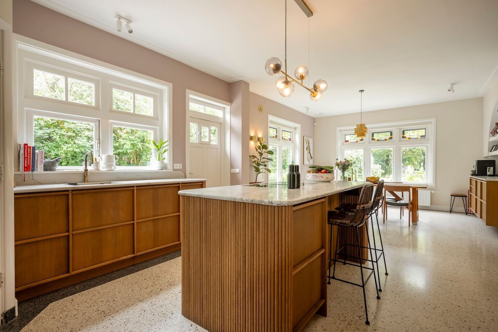 Particulier interieurontwerp karakteristieke jaren '30 woning in Haaksbergen - Foto 1