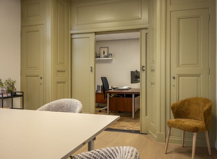 Particulier interieurontwerp notariskantoor hofsteenge & wesseling in Hengelo