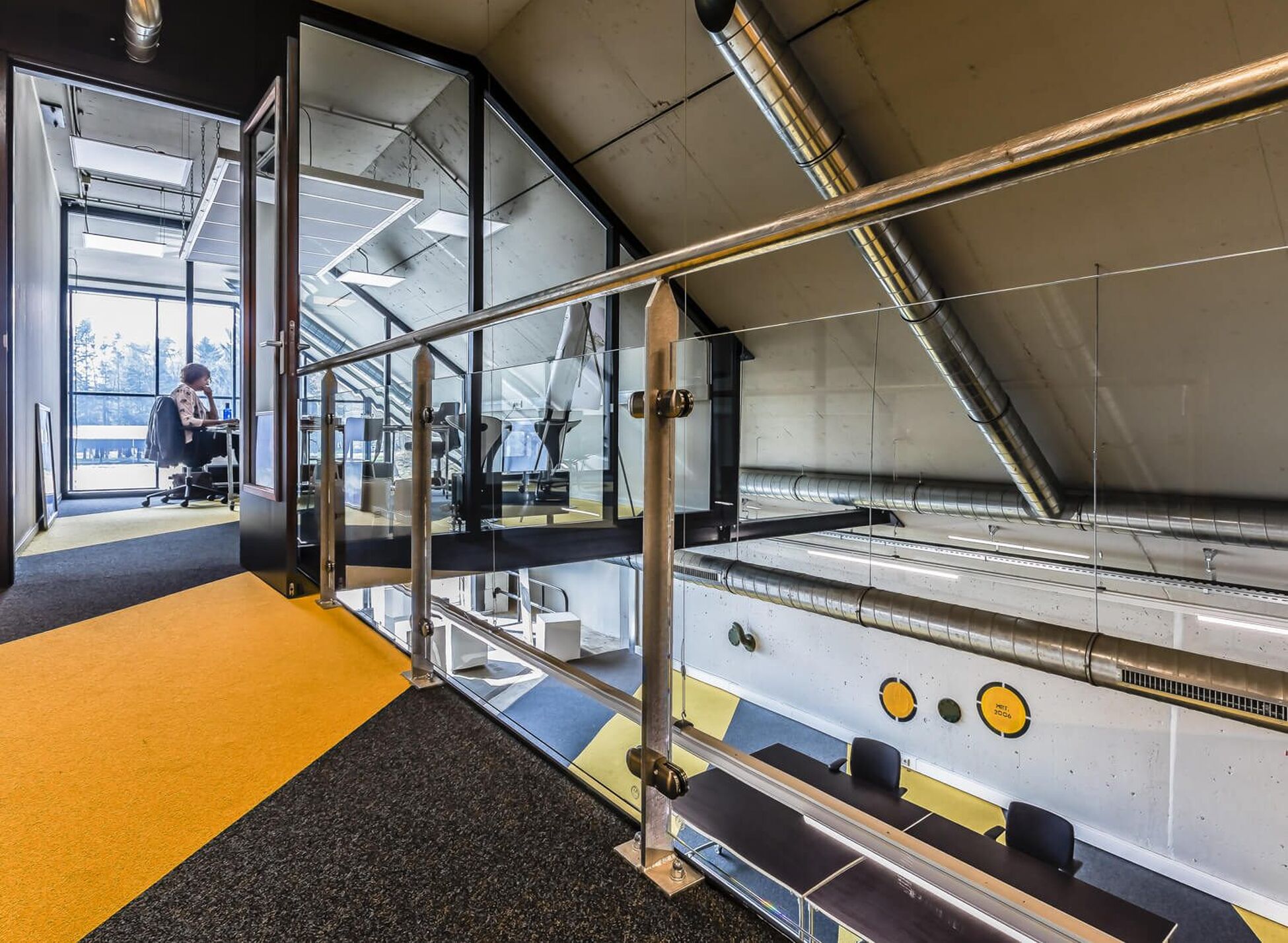 Zakelijk interieurontwerp f-16 shelter space 53 in Enschede - Foto 7